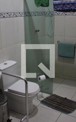 Casa à venda com 405m², 3 quartos e 2 vagasBanheiro