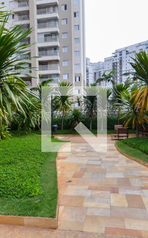 Apartamento à venda com 84m², 3 quartos e 2 vagas Apartamento à venda com 84m², 3 quartos e 2 vagasÁrea externa