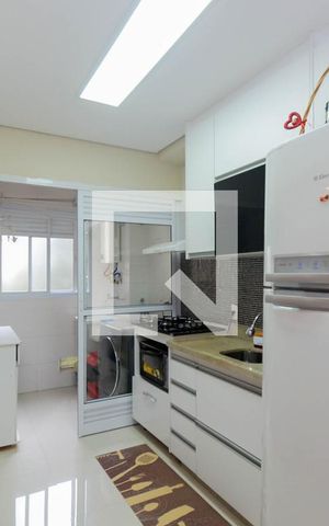 Apartamento à venda com 84m², 3 quartos e 2 vagasCozinha