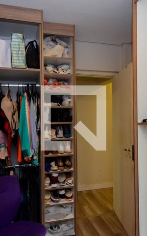 Apartamento à venda com 84m², 3 quartos e 2 vagasQuarto 2 - Armários
