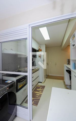 Apartamento à venda com 84m², 3 quartos e 2 vagasÁrea de Serviço