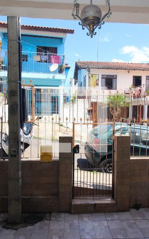 Casa à venda com 70m², 3 quartos e 2 vagas Casa à venda com 70m², 3 quartos e 2 vagasVista da Sala