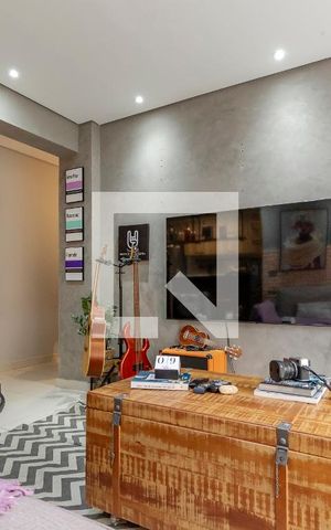 Apartamento à venda com 115m², 2 quartos e 2 vagas Apartamento à venda com 115m², 2 quartos e 2 vagasSala