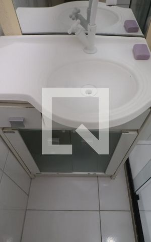Apartamento à venda com 38m², 2 quartos e 1 vagaBanheiro 
