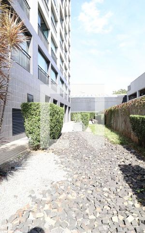 Apartamento à venda com 33m², 1 quarto e 1 vagaÁrea comum
