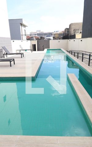 Apartamento à venda com 33m², 1 quarto e 1 vagaÁrea comum - Piscina