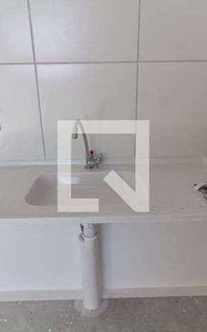 Apartamento para alugar com 35m², 2 quartos e sem vaga Apartamento para alugar com 35m², 2 quartos e sem vagaCozinha e Área de Serviço