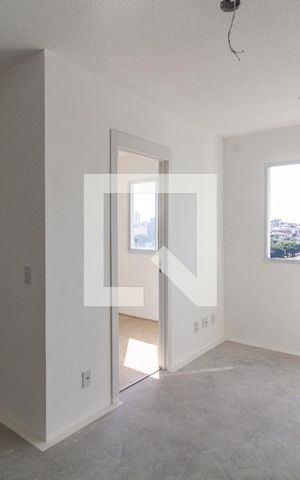 Apartamento para alugar com 35m², 2 quartos e sem vaga Apartamento para alugar com 35m², 2 quartos e sem vagaSala/Cozinha