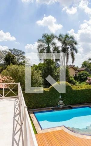 Casa à venda com 548m², 4 quartos e 3 vagasSacada
