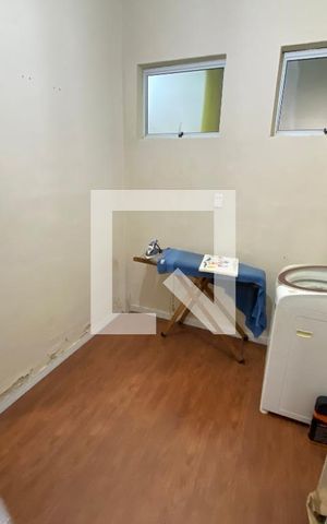 Apartamento à venda com 82m², 3 quartos e 1 vaga Apartamento à venda com 82m², 3 quartos e 1 vagaQuarto de Serviço