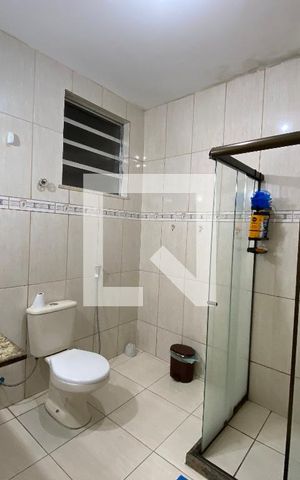 Apartamento à venda com 82m², 3 quartos e 1 vaga Apartamento à venda com 82m², 3 quartos e 1 vagaBanheiro