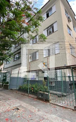 Apartamento à venda com 82m², 3 quartos e 1 vaga Apartamento à venda com 82m², 3 quartos e 1 vagaFachada