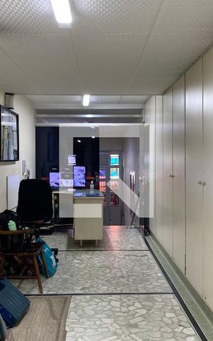 Apartamento à venda com 68m², 2 quartos e sem vaga Apartamento à venda com 68m², 2 quartos e sem vagaHall de entrada