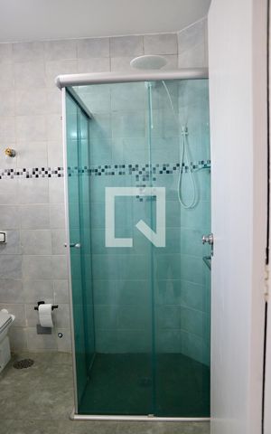 Apartamento à venda com 68m², 2 quartos e sem vaga Apartamento à venda com 68m², 2 quartos e sem vagaBanheiro