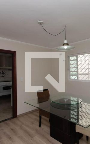 Casa à venda com 195m², 4 quartos e 3 vagas Casa à venda com 195m², 4 quartos e 3 vagasSala de Jantar