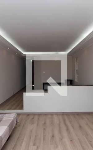 Casa à venda com 195m², 4 quartos e 3 vagas Casa à venda com 195m², 4 quartos e 3 vagasSala