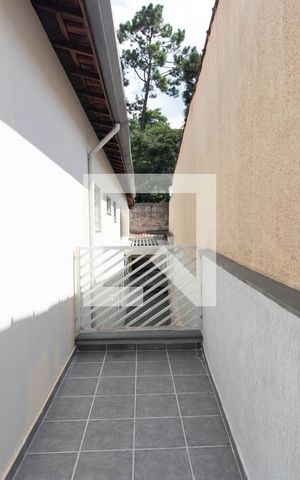 Casa à venda com 195m², 4 quartos e 3 vagas Casa à venda com 195m², 4 quartos e 3 vagasÁrea Externa