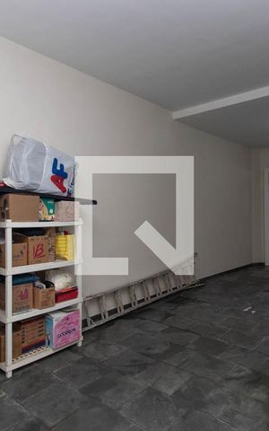 Casa à venda com 195m², 4 quartos e 3 vagas Casa à venda com 195m², 4 quartos e 3 vagasGaragem