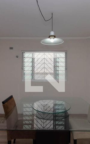 Casa à venda com 195m², 4 quartos e 3 vagas Casa à venda com 195m², 4 quartos e 3 vagasSala de Jantar