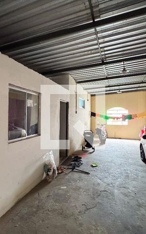 Casa à venda com 490m², 8 quartos e 4 vagas Casa à venda com 490m², 8 quartos e 4 vagasÁrea comum