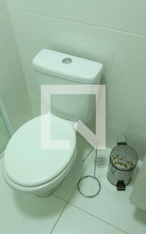 Apartamento para alugar com 29m², 1 quarto e sem vaga Apartamento para alugar com 29m², 1 quarto e sem vagaBanheiro