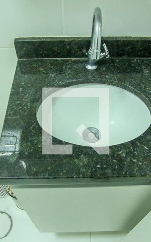 Apartamento para alugar com 29m², 1 quarto e sem vaga Apartamento para alugar com 29m², 1 quarto e sem vagaBanheiro