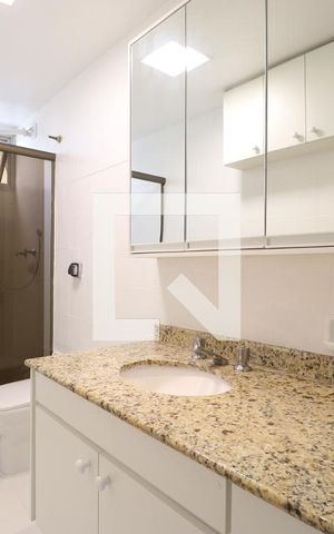 Apartamento à venda com 121m², 3 quartos e 1 vagaBanheiro Social