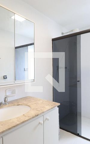 Apartamento à venda com 121m², 3 quartos e 1 vagaBanheiro da Suíte