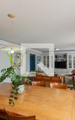 Apartamento para alugar com 215m², 4 quartos e 2 vagasSala