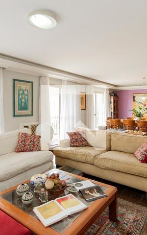 Apartamento para alugar com 215m², 4 quartos e 2 vagasSala
