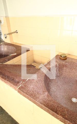 Casa para alugar com 300m², 3 quartos e 4 vagasÁrea de Serviço
