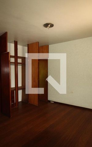 Casa para alugar com 300m², 3 quartos e 4 vagasQuarto 1