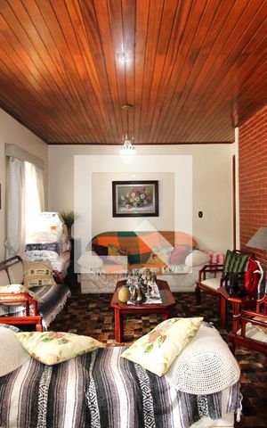 Casa para alugar com 200m², 3 quartos e 4 vagasSala