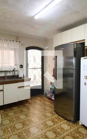 Casa para alugar com 200m², 3 quartos e 4 vagasCozinha