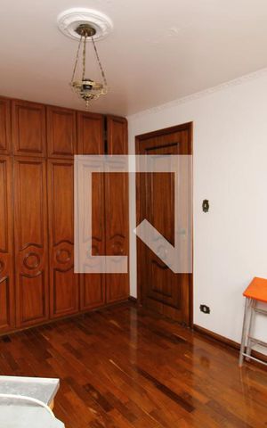 Casa para alugar com 200m², 3 quartos e 4 vagasSuíte 2