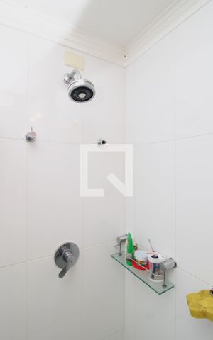 Casa para alugar com 200m², 3 quartos e 4 vagasBanheiro da Suíte 1