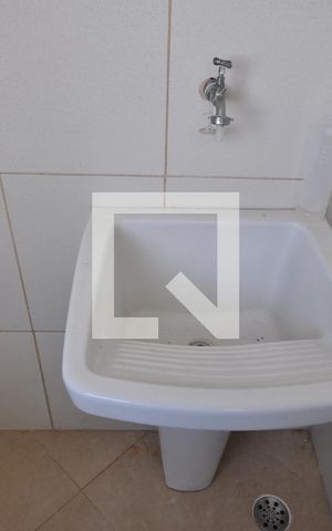 Apartamento à venda com 70m², 2 quartos e 1 vagaÁrea de Serviço