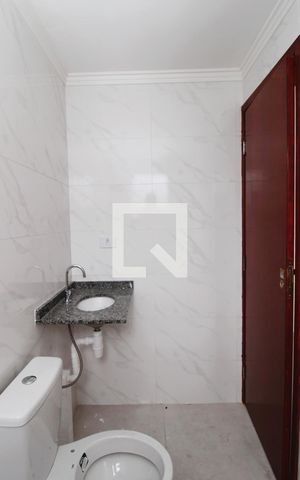 Apartamento à venda com 44m², 2 quartos e sem vagaBanheiro