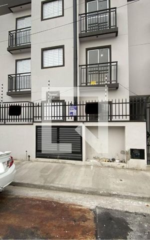 Apartamento à venda com 44m², 2 quartos e sem vaga Apartamento à venda com 44m², 2 quartos e sem vagaFachada com plaquinha