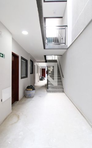 Apartamento à venda com 41m², 2 quartos e sem vagaÁrea comum