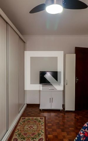 Casa à venda com 216m², 3 quartos e 3 vagas Casa à venda com 216m², 3 quartos e 3 vagasQuarto 1