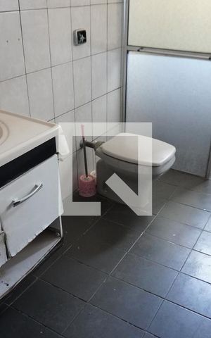 Casa para alugar com 100m², 2 quartos e 1 vagaBanheiro