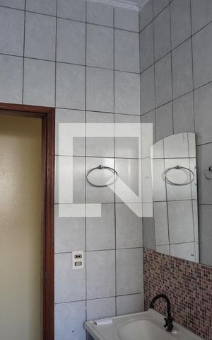 Casa para alugar com 100m², 2 quartos e 1 vagaBanheiro