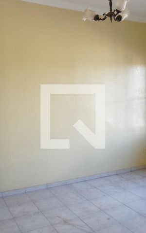 Casa para alugar com 100m², 2 quartos e 1 vagaSala
