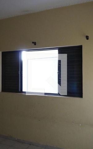 Casa para alugar com 100m², 2 quartos e 1 vagaQuarto 2