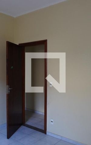 Casa para alugar com 100m², 2 quartos e 1 vagaQuarto 1