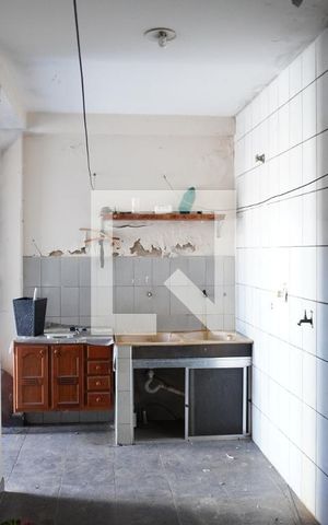 Casa para alugar com 100m², 2 quartos e 1 vagaÁrea de Serviço