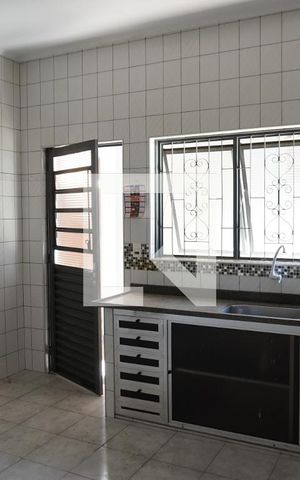 Casa para alugar com 100m², 2 quartos e 1 vagaCozinha