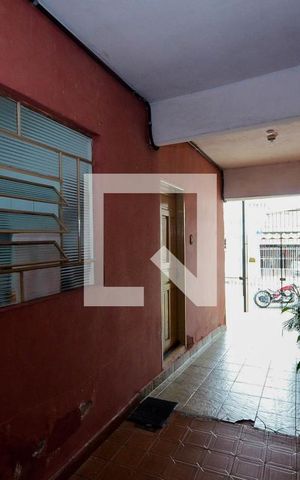 Casa à venda com 150m², 2 quartos e 1 vagaQuintal
