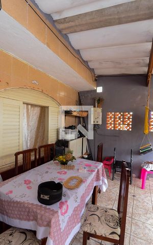 Casa à venda com 150m², 2 quartos e 1 vagaÁrea de Serviço